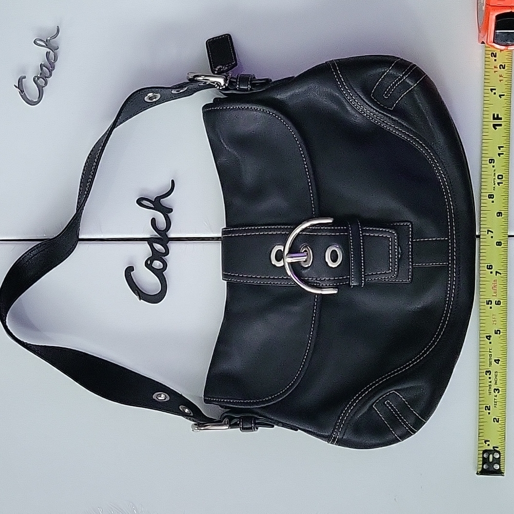 coach vintage leather purse D066-F10192